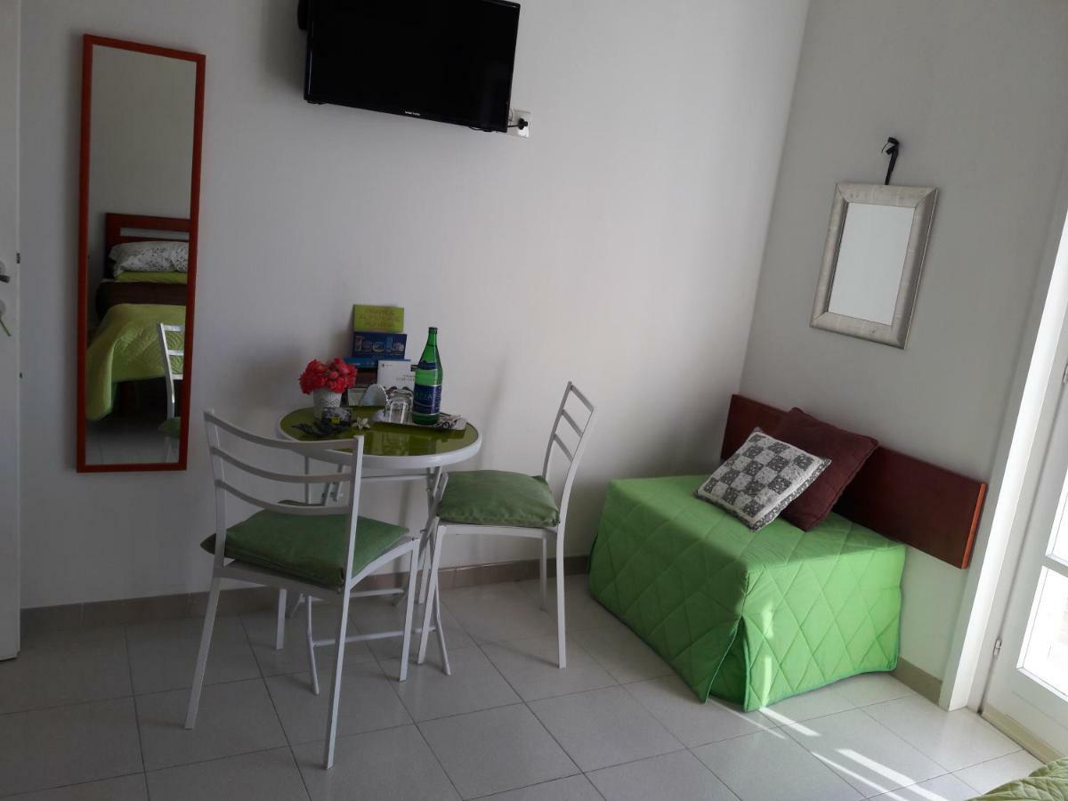 B&B Villa Ada Формия Экстерьер фото